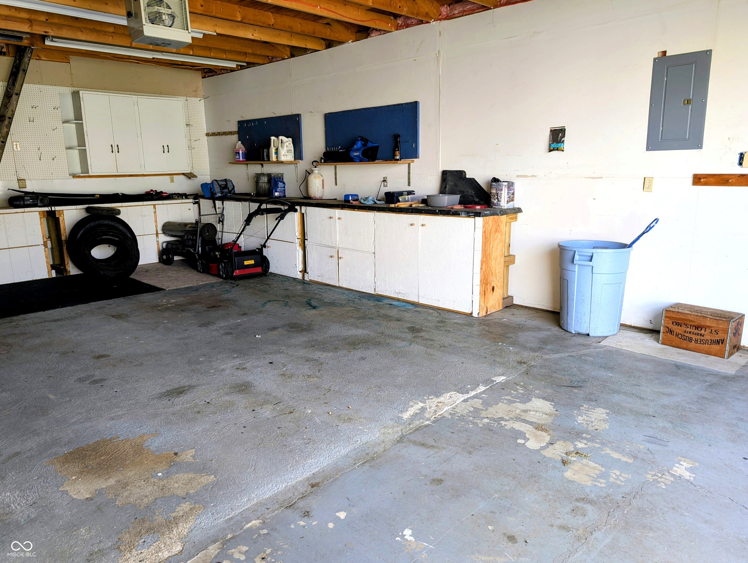 207 South Pleasant Street Edinburgh, IN 46124 - Photo 24 of 30