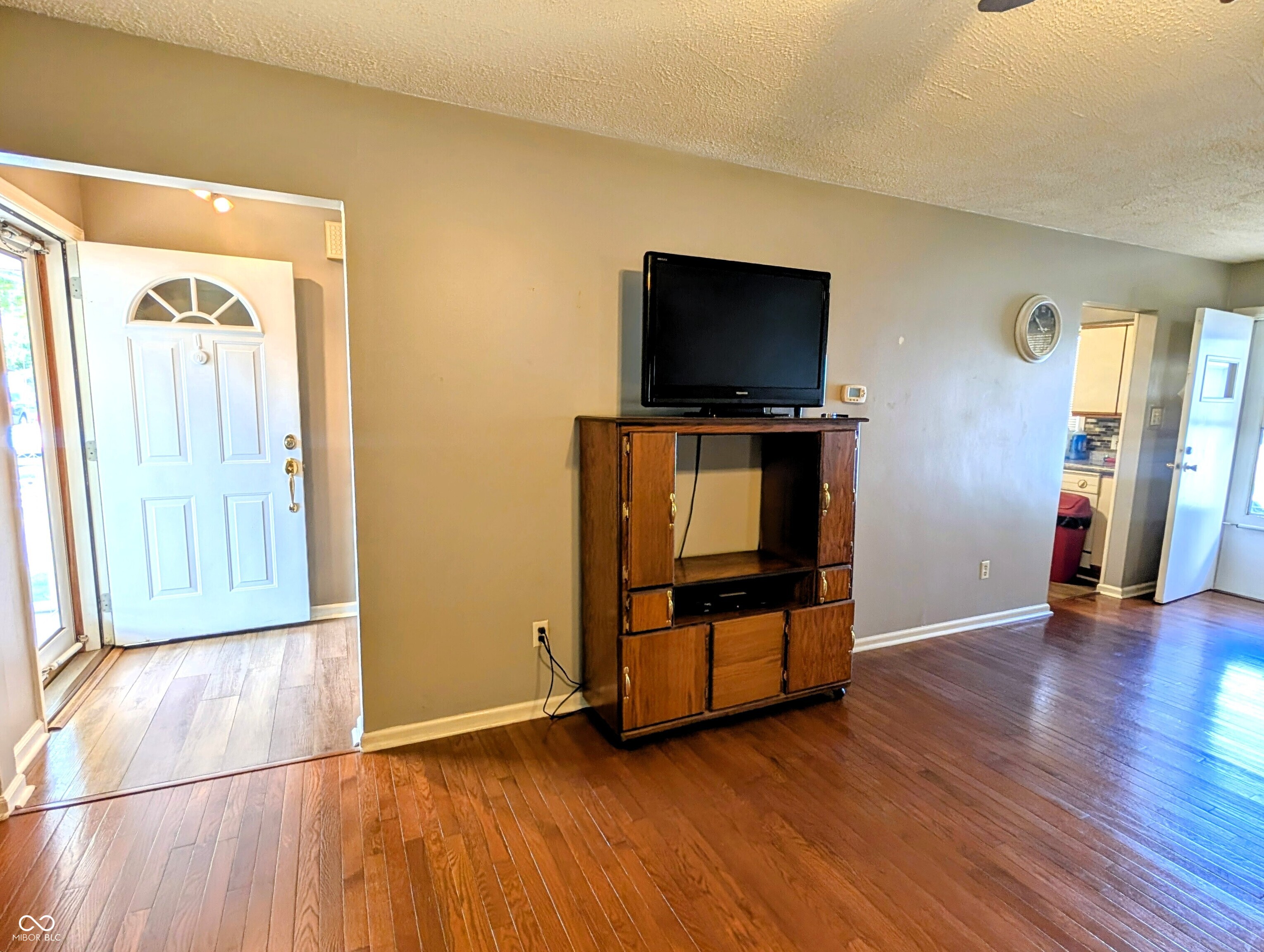 207 South Pleasant Street Edinburgh, IN 46124 - Photo 6 of 30