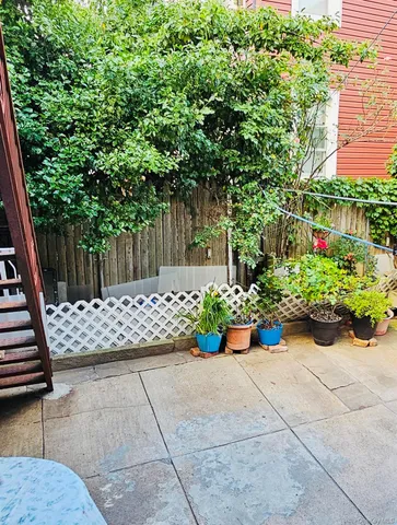 $1,250,000 | 67-28 Forest Avenue | Ridgewood