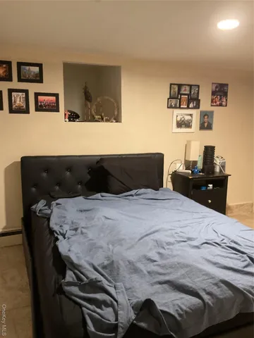 $1,250,000 | 67-28 Forest Avenue | Ridgewood