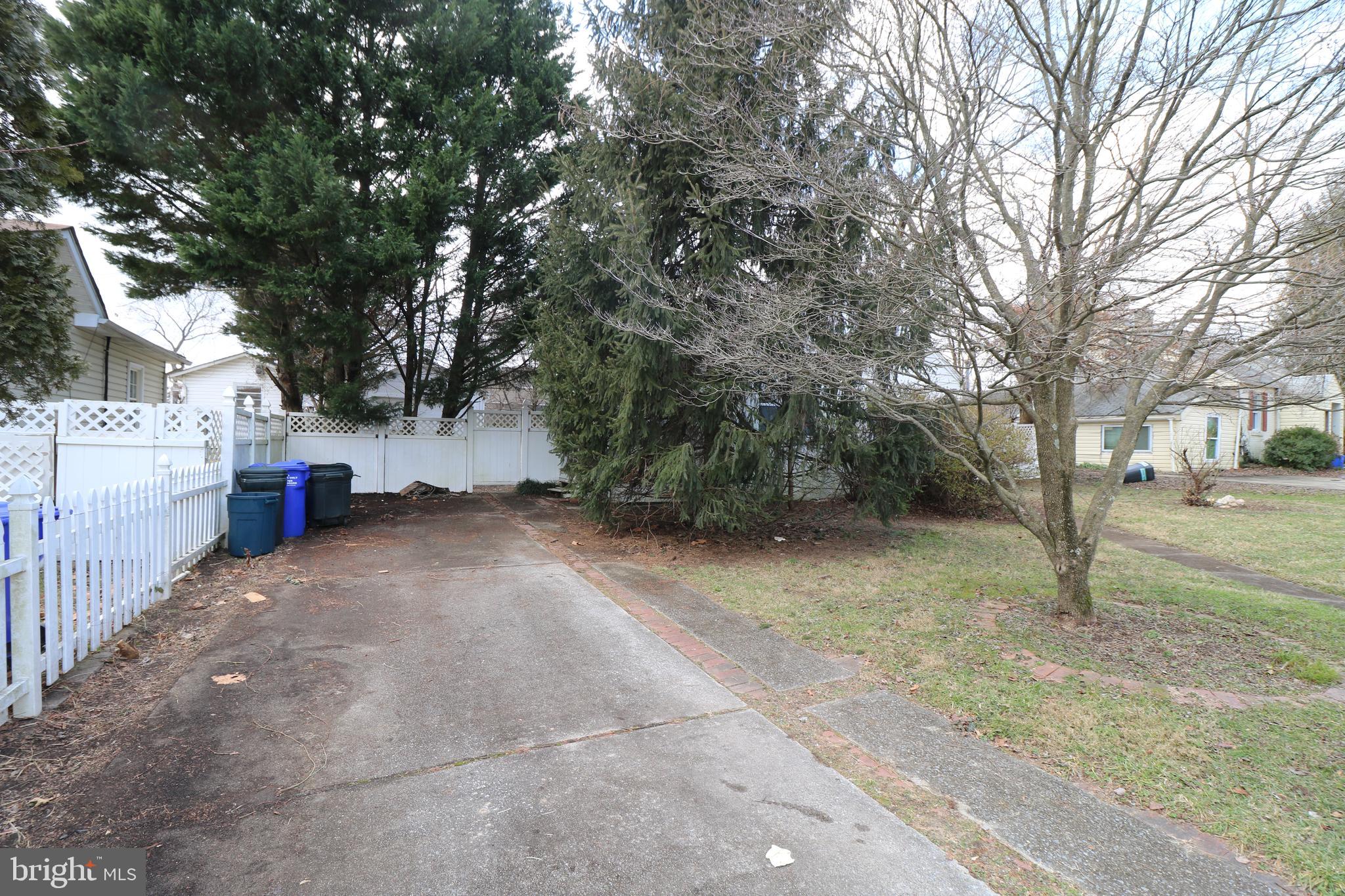 12810 Flack Street Silver Spring, MD 20906 - Photo 4 of 26