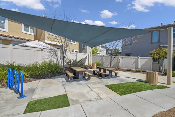 $714,900 | 8610 Sage Shadow Drive, Lakeside, CA 92040