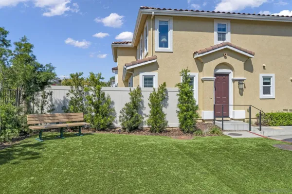 $714,900 | 8610 Sage Shadow Drive, Lakeside, CA 92040