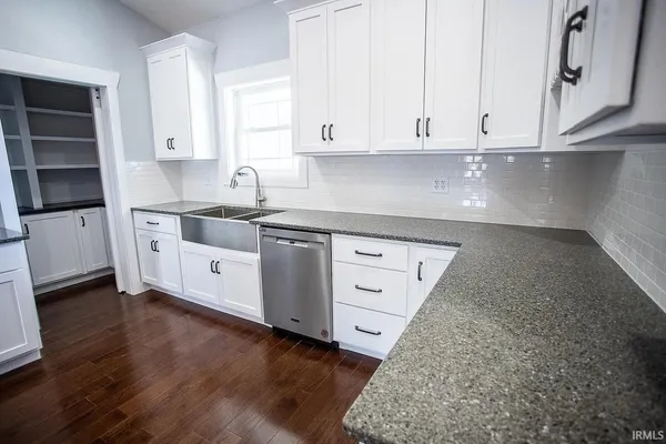 $389,000 | 5 East Cedar Rdg Lane, Bloomfield, IN 47424