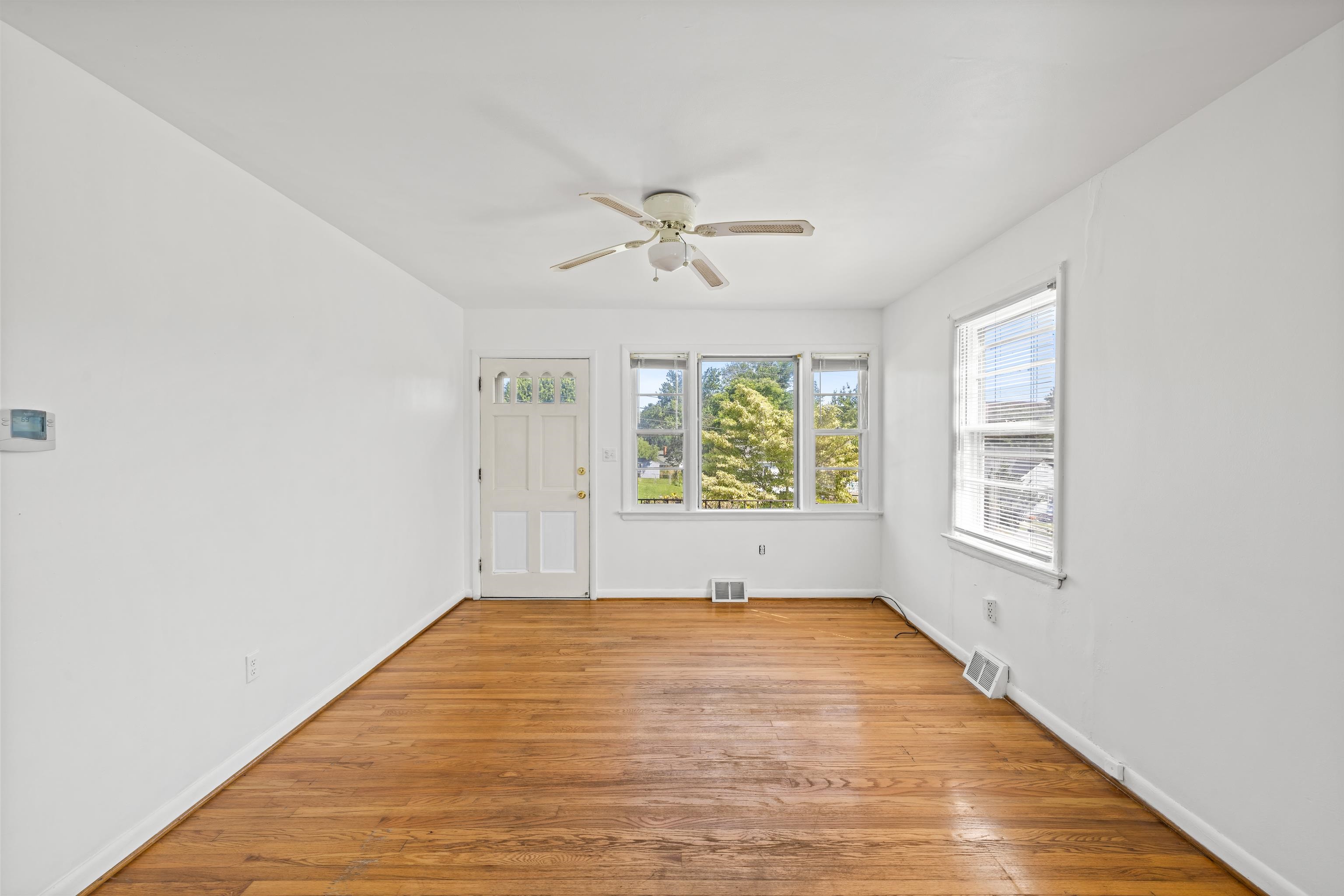 303 Devon Road Staunton, VA 24401 - Photo 10 of 45