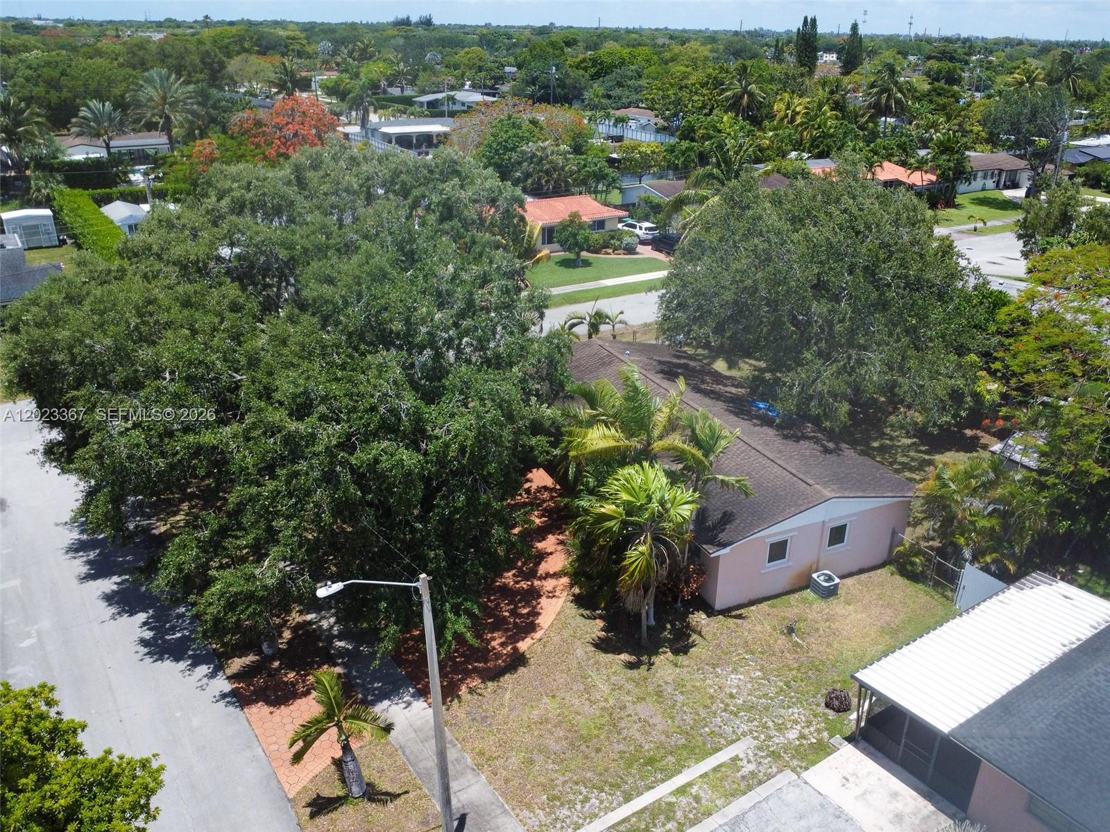 9875 Southwest 83rd Street Miami, FL 33173 - Photo 14 of 16