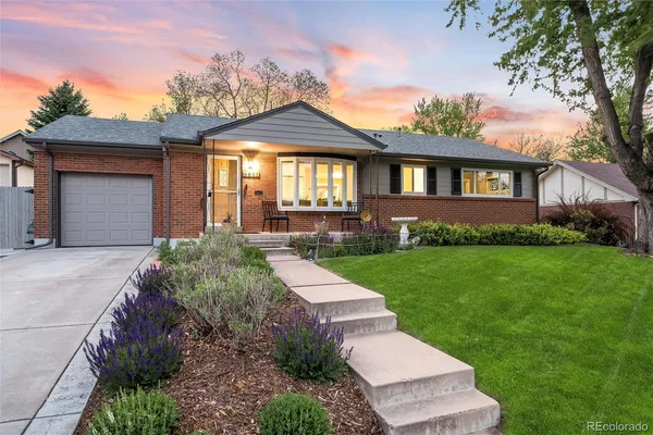 $675,000 | 6801 South Marion Circle West, Centennial, CO 80122
