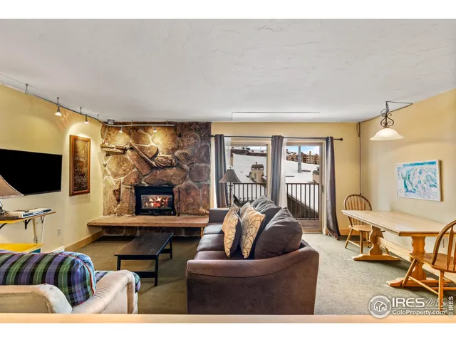 $500,000 | 2235 Storm Meadows Drive, Unit 333, Steamboat Springs, CO 80487