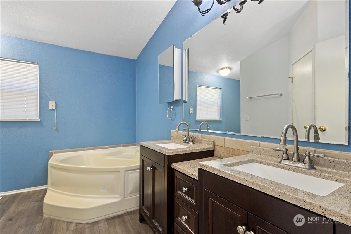 1393 Zylstra Road Oak Harbor, WA 98277 - Photo 18 of 35 Gallery Image 18