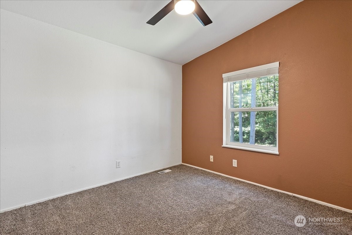 1393 Zylstra Road Oak Harbor, WA 98277 - Photo 23 of 35 Gallery Image 23