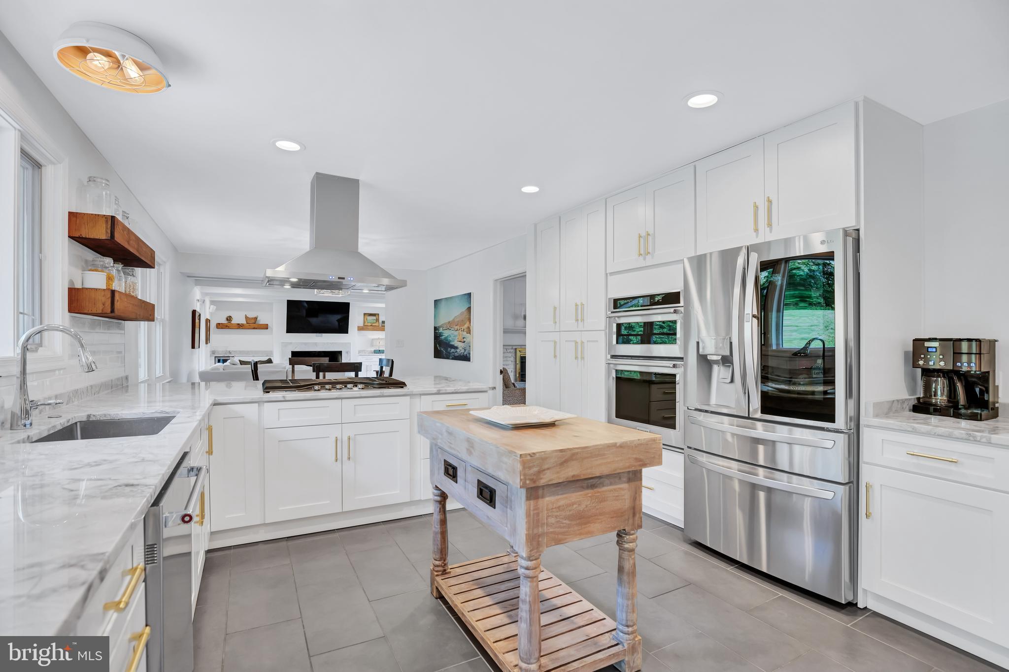 9619 Kingston Road Kensington, MD 20895 - Photo 10 of 44 Kitchen