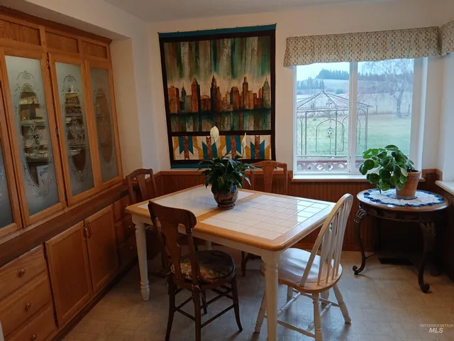 $319,000 | 3490 Highway 6, Princeton, ID 83857