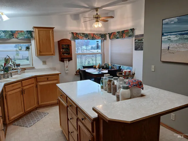 $319,000 | 3490 Highway 6, Princeton, ID 83857