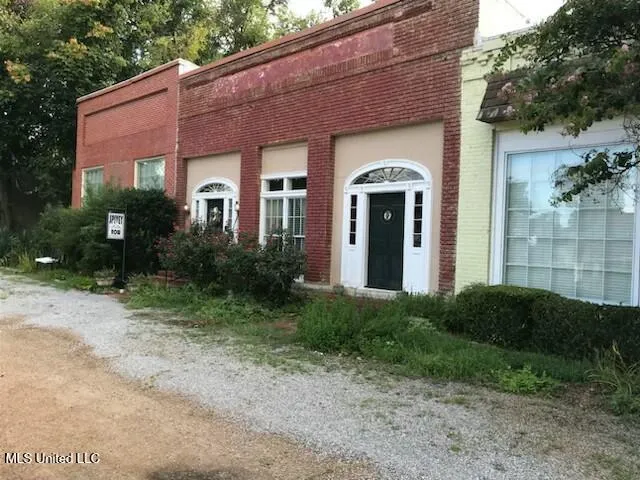$220,000 | 111 Main Street, Unit M N 107, Lyon, MS 38645