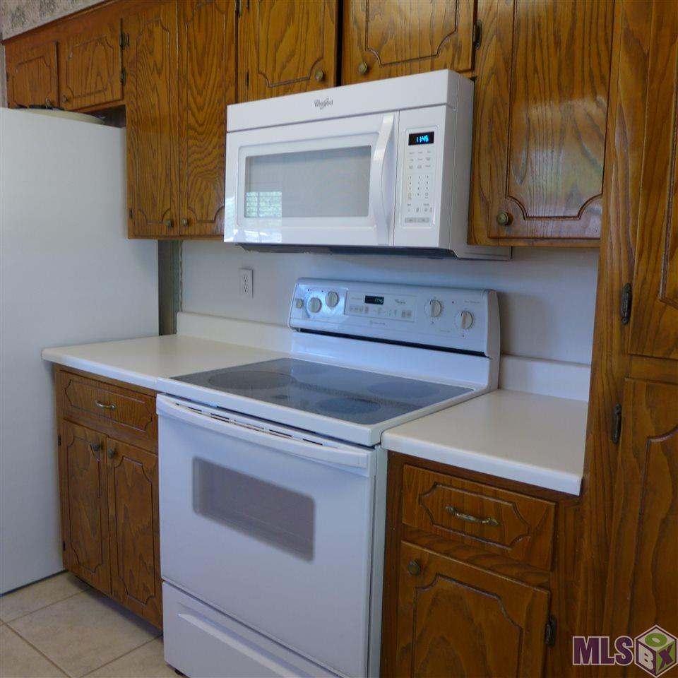 40196 La Rochelle Road Prairieville, LA 70769 - Photo 3 of 23 Gallery Image 3