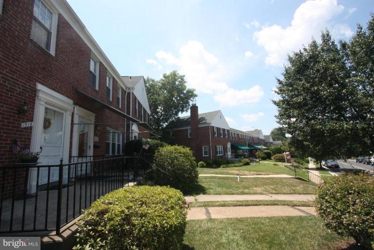 1914 Edgewood Road Parkville, MD 21286 - Photo 19 of 30 FANTASTIC NEIGHBORHOOD!