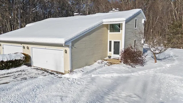 $385,000 | 19 Jennifer Drive, Concord, NH 03301