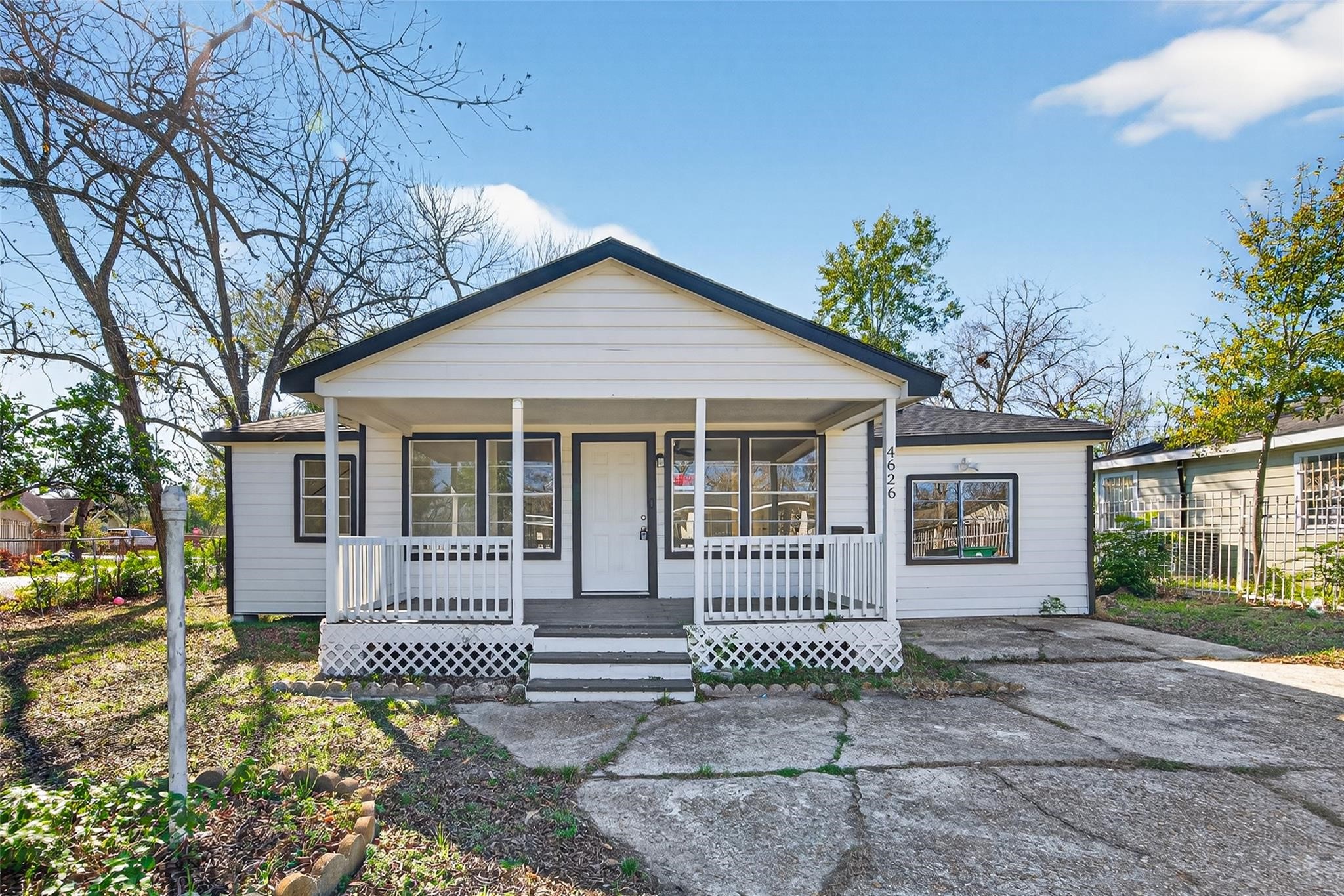 4626 Dewberry Street Houston, TX 77021 - Photo 2 of 45