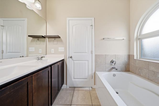 613 Longhorn Cavern Road Leander, TX 78641 - Photo 28 of 37