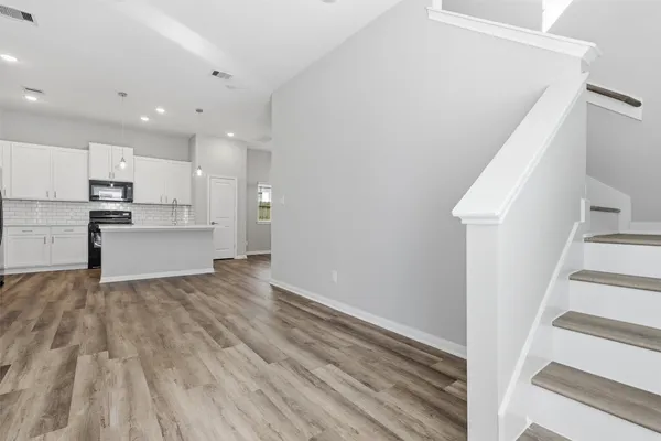 $1,999 | 9912 Clark Road, Unit B, Houston, TX 77076