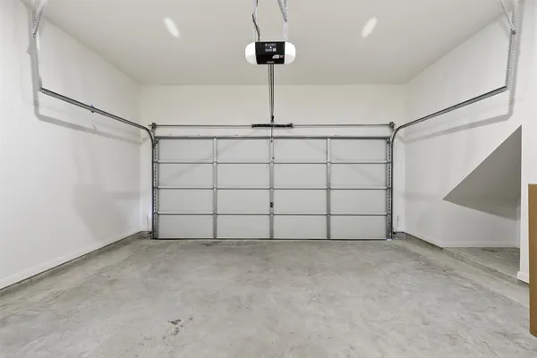 $1,999 | 9912 Clark Road, Unit B, Houston, TX 77076