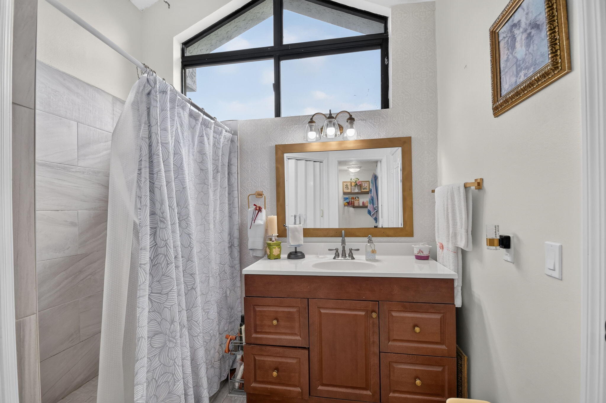 907 Harbour Pointe Way Greenacres, FL 33413 - Photo 29 of 87 Bathroom
