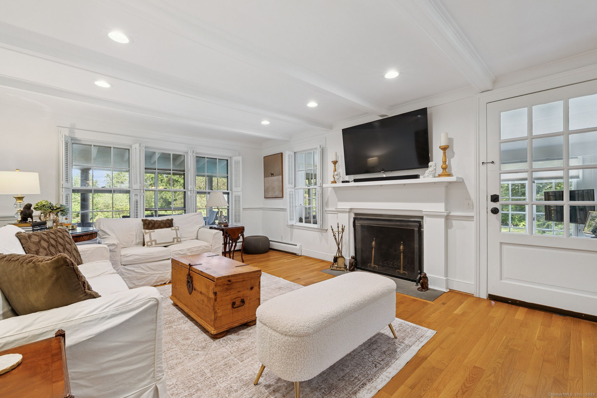 276 Hart Street Bristol, CT 06010 - Photo 12 of 40