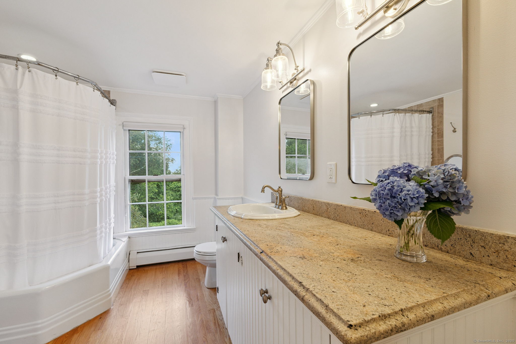 276 Hart Street Bristol, CT 06010 - Photo 23 of 40