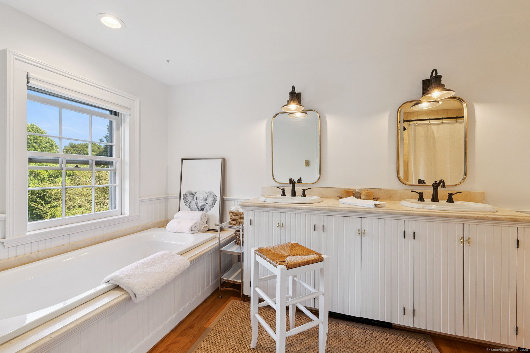 276 Hart Street Bristol, CT 06010 - Photo 26 of 40