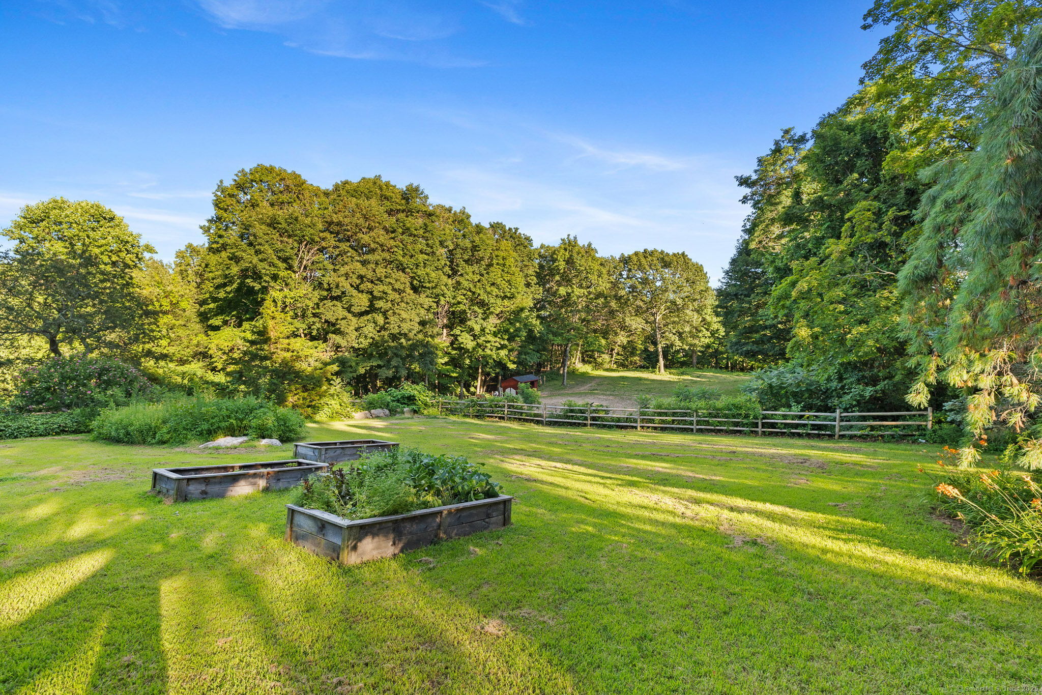 276 Hart Street Bristol, CT 06010 - Photo 31 of 40