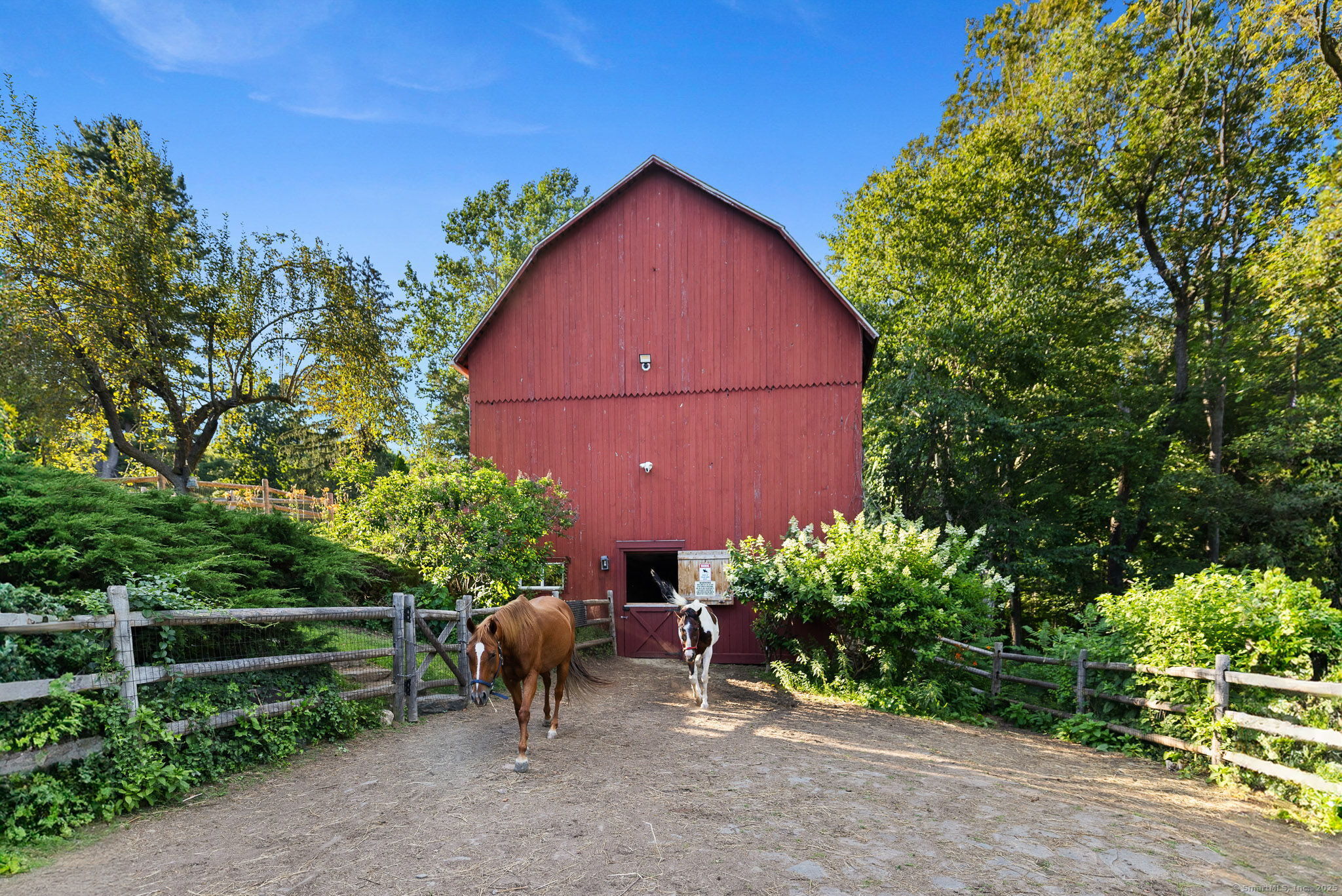 276 Hart Street Bristol, CT 06010 - Photo 34 of 40