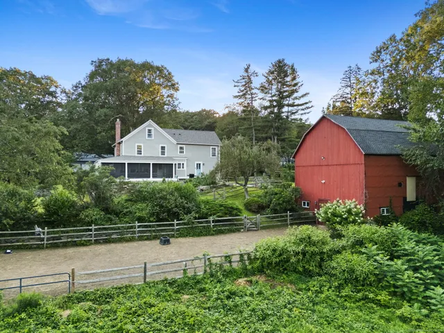 $699,000 | 276 Hart Street, Bristol, CT 06010