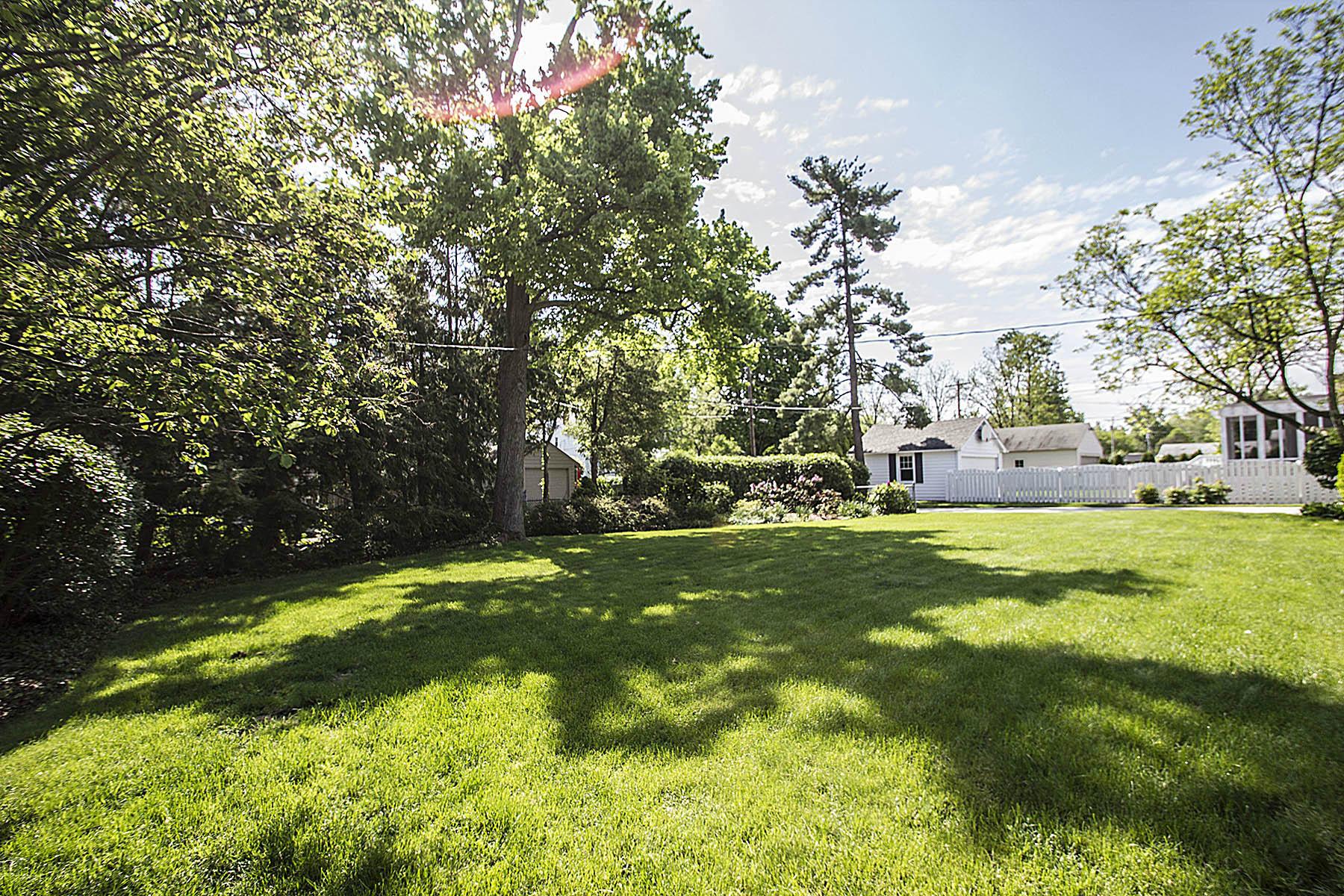 210 North Ardmore Road Columbus, OH 43209 - Photo 3 of 6