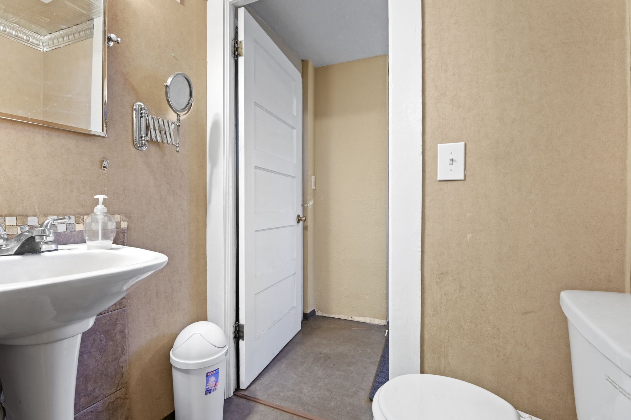 31 North 3rd Street Cheney, WA 99004 - Photo 10 of 25 Gallery Image 10