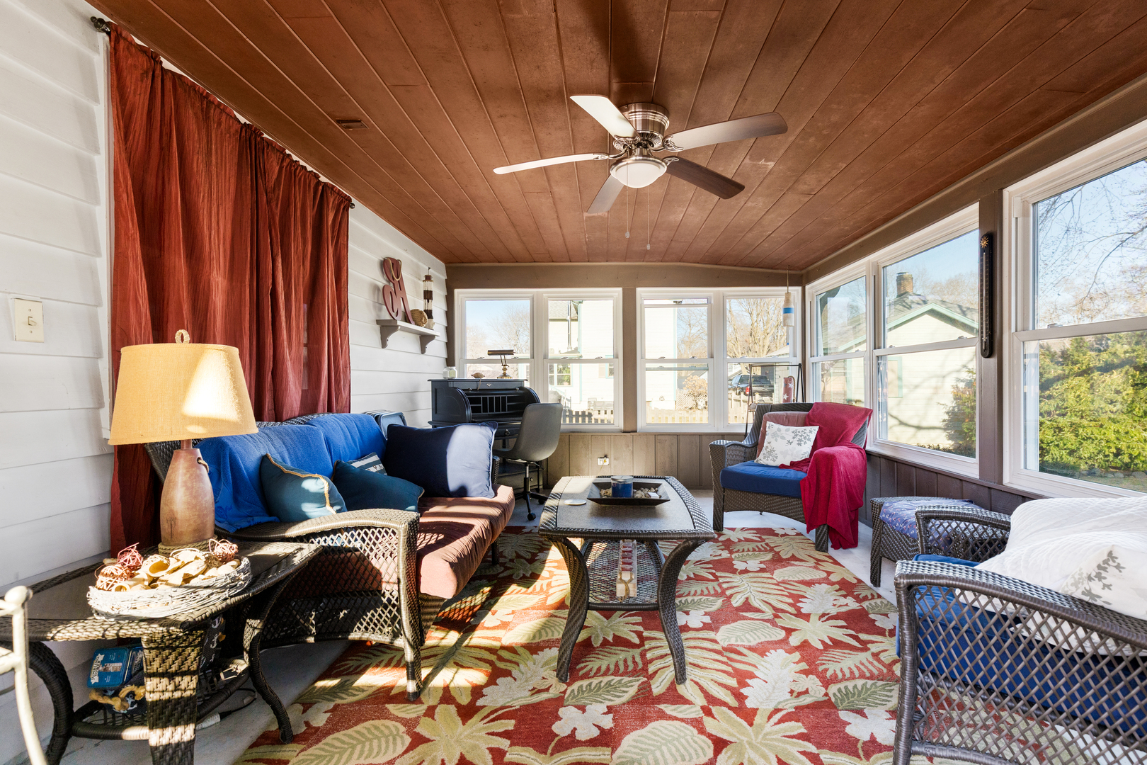 32 Jayne Street Algonquin, IL 60102 - Photo 7 of 22 a living room with furniture and a window
