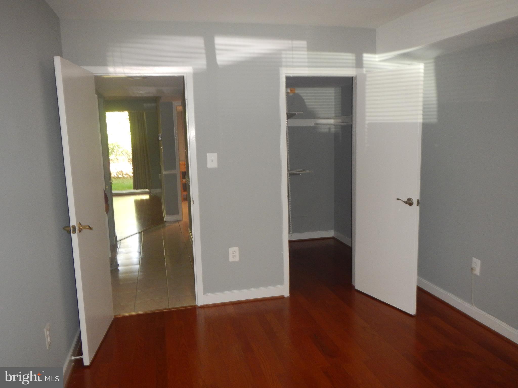 1529 Northgate Square, Unit 1B Reston, VA 20190 - Photo 11 of 18 Gallery Image 11