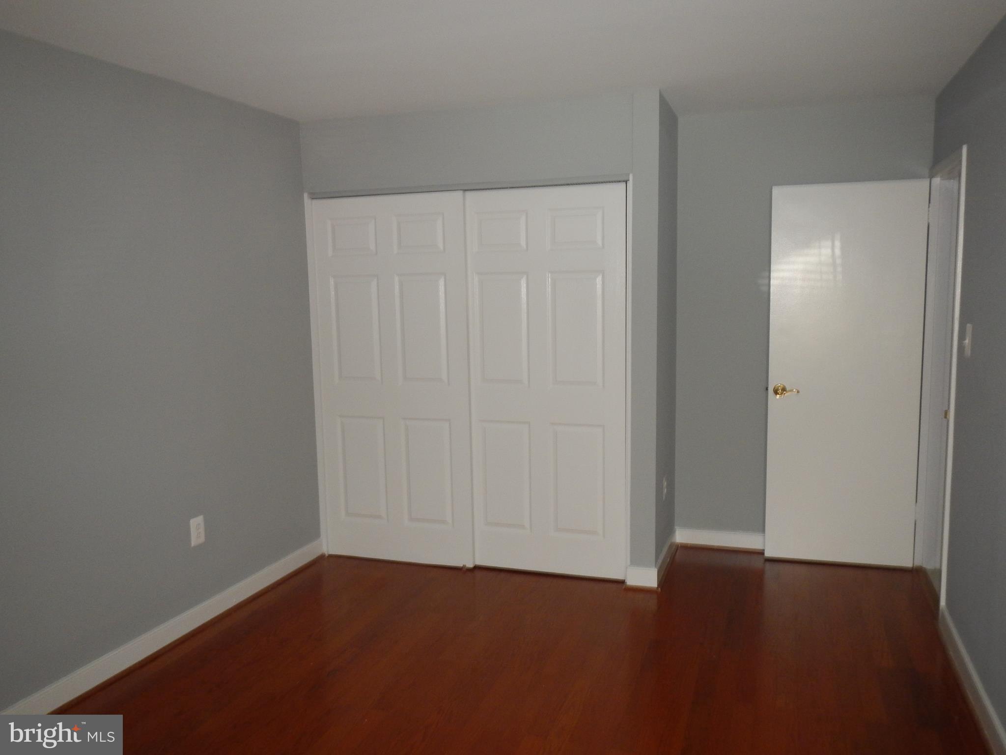 1529 Northgate Square, Unit 1B Reston, VA 20190 - Photo 6 of 18 Gallery Image 6
