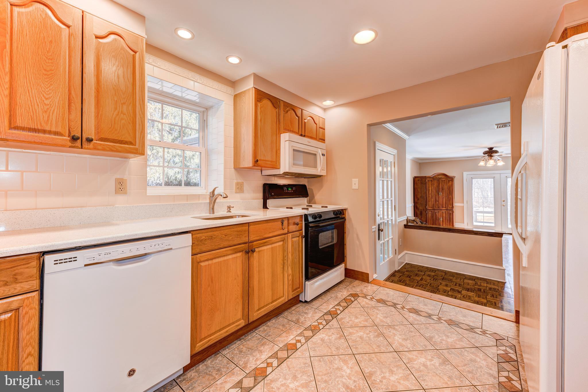 628 Cathcart Road Blue Bell, PA 19422 - Photo 14 of 37 Kitchen