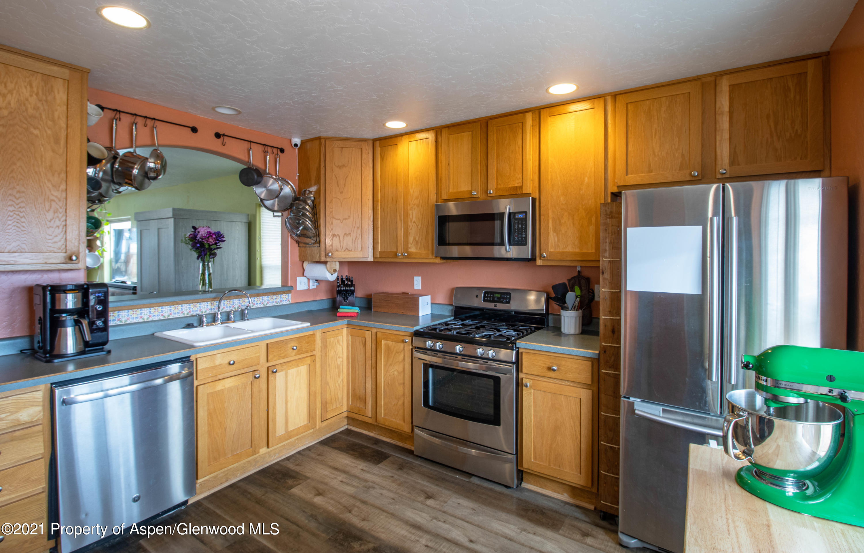 2589 Fairview Heights Court Rifle, CO 81650 - Photo 2 of 12 kitchen