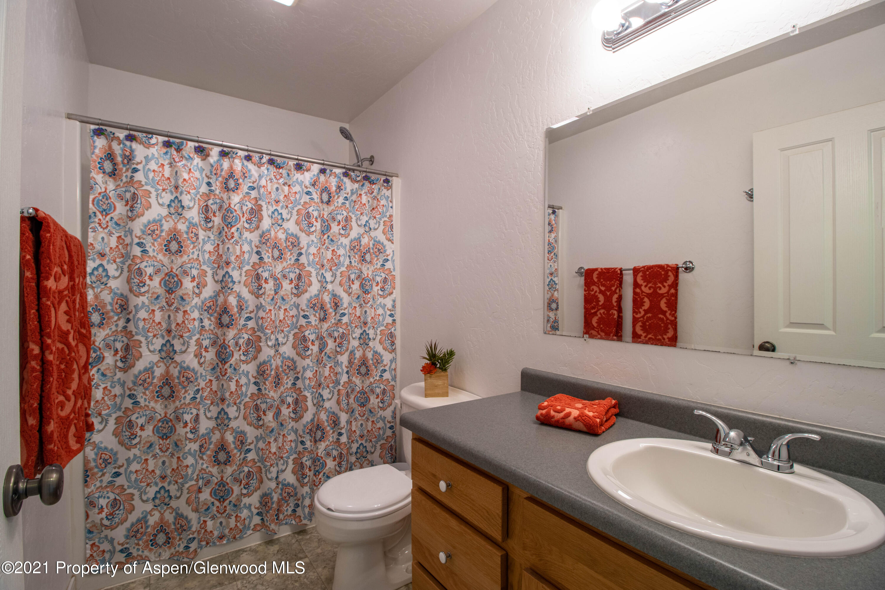 2589 Fairview Heights Court Rifle, CO 81650 - Photo 8 of 12 bathroom 2