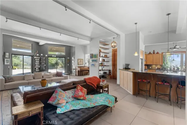 a view of entryway with a front door