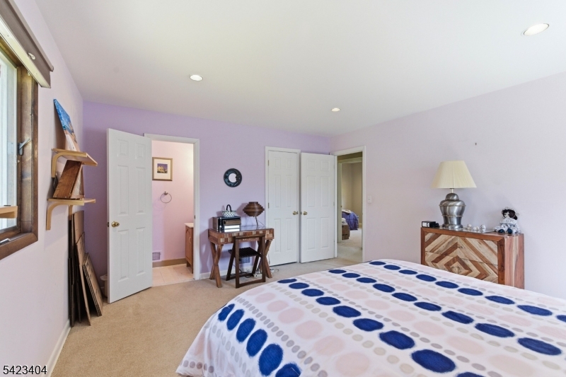 5 Hastings Road Morris Plains, NJ 07950 - Photo 24 of 37