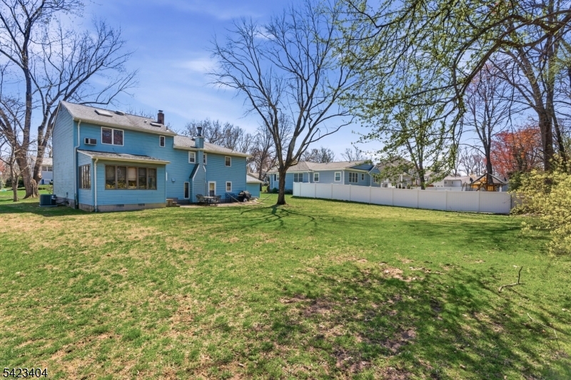 5 Hastings Road Morris Plains, NJ 07950 - Photo 32 of 37