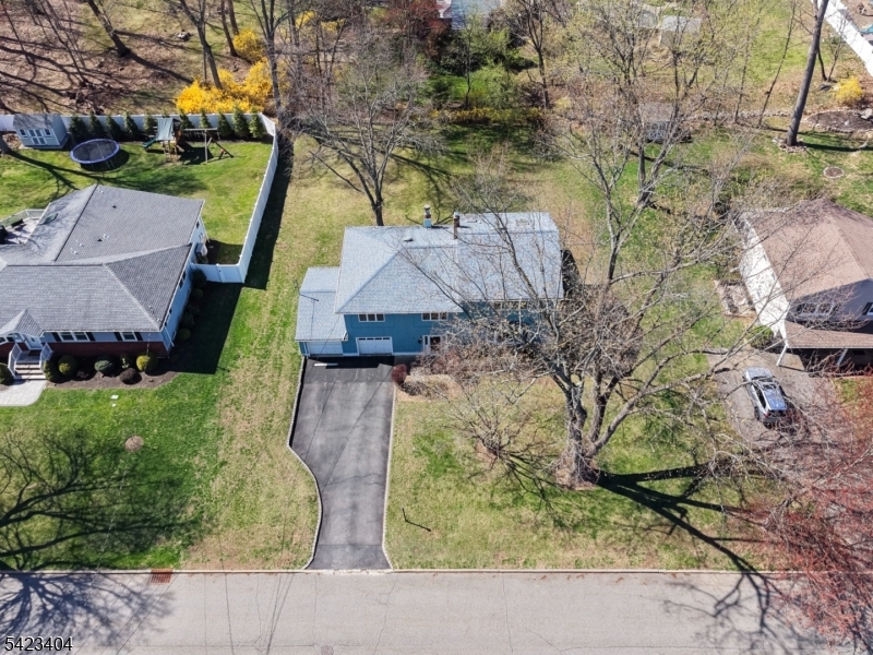 5 Hastings Road Morris Plains, NJ 07950 - Photo 35 of 37