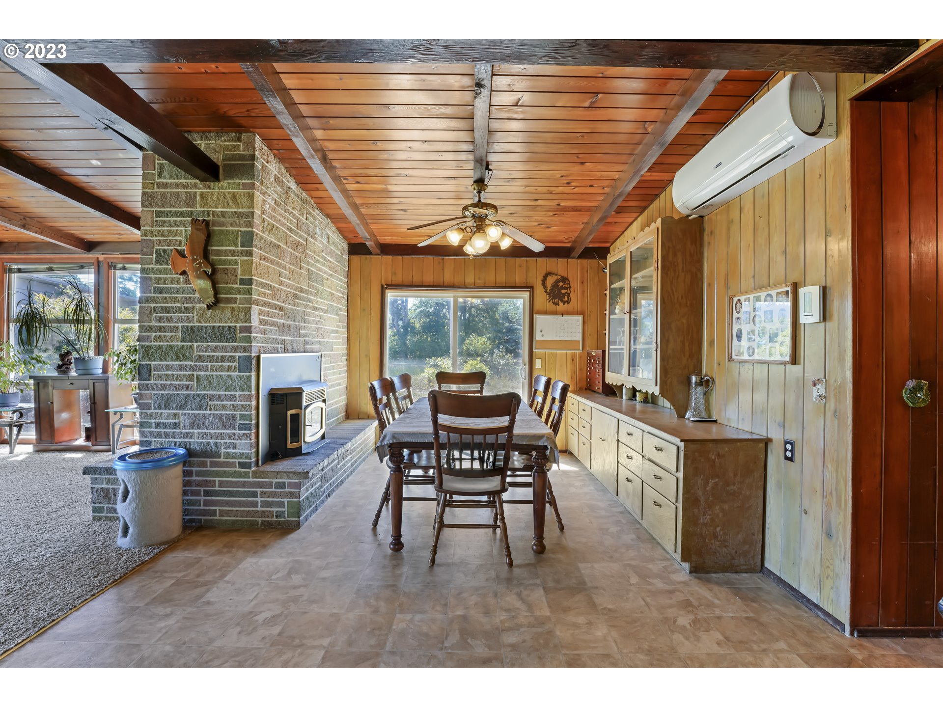 79697 Delight Valley School Road Cottage Grove, OR 97424 - Photo 6 of 25 Dining Area