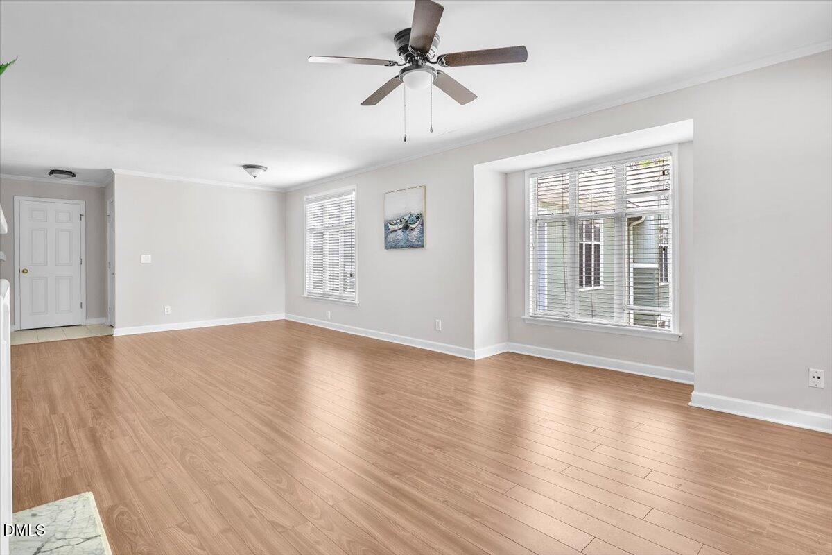 1201 Westview Lane, Unit 305 Raleigh, NC 27605 - Photo 6 of 47 06-Final 1201 Westview Ln Unit 305-RJREM