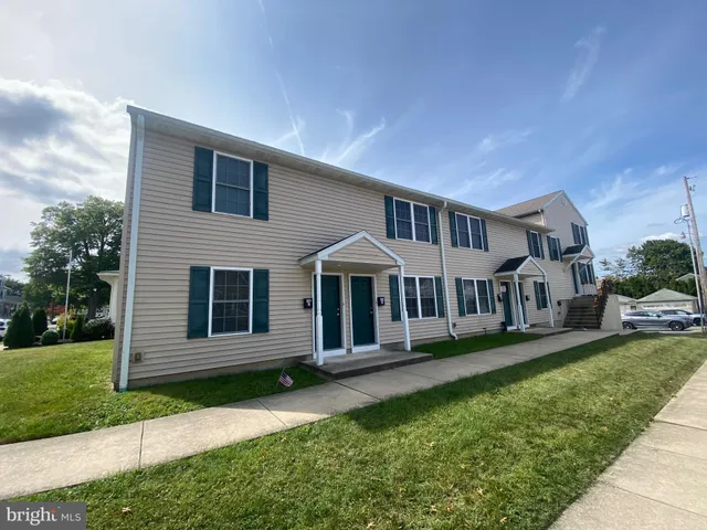 $1,395 | 300 Madison Street, Unit 1, Reading, PA 19607