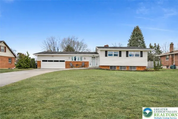 $450,000 | 1655 Mark Twain Circle, Bethlehem, PA 18017