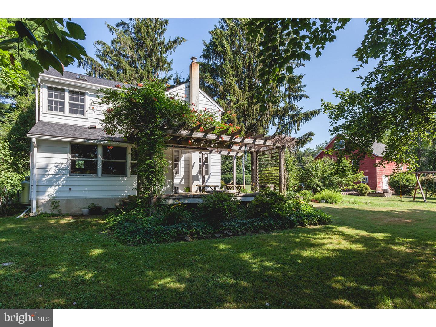 4558 Applebutter Road Pipersville, PA 18947 - Photo 19 of 24 Gallery Image 19