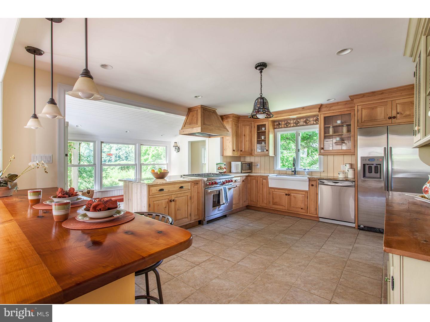4558 Applebutter Road Pipersville, PA 18947 - Photo 5 of 24 Gallery Image 5
